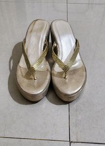 Golden Sheen Eridani Heels