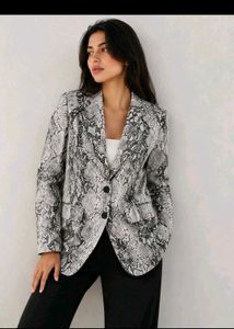 Stylish Snake Print Blazer Jacket