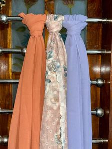 Set of 14 scarfs @99😍