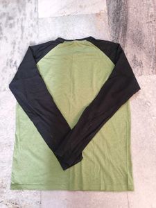 Men's Full Hands T-shirt