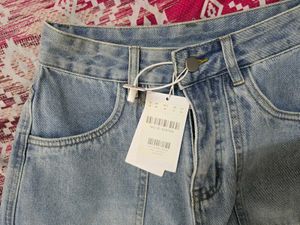 URBANIC Wide Leg Cargo Jeans