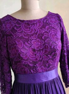 Dark Purple Lace Evening Gown 💜🤍👑