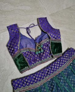 navratri chaniya choli with dupatta