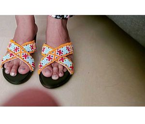 Heel slippers