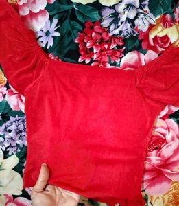 Chic Red Ruched Tie-Front  padded Top