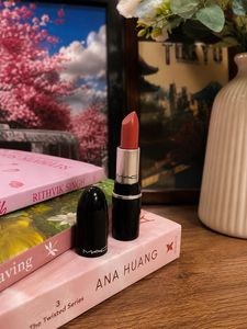 MAC Lipstick - Rose Red