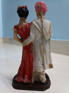 Beautiful Wedding Couple Showpiece