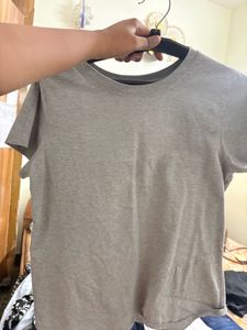 AND Women's Grey Basic T-Shirt