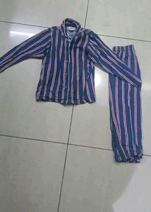 Striped baby hug night suit [4-5 years]