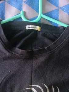 Bewakoof Black Graphic T-Shirt