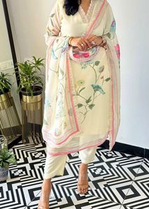 Elegant Floral Kurta Set (Organza)