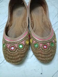 Embroidered Ethnic Flats