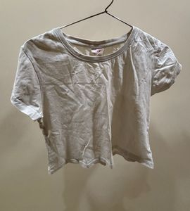 WHITE CROP TOP Women's Casual Short Sleeve T-Shirt