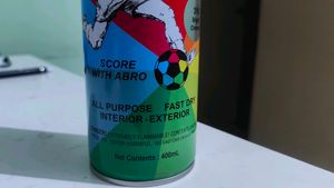 Spray Paint Chrome