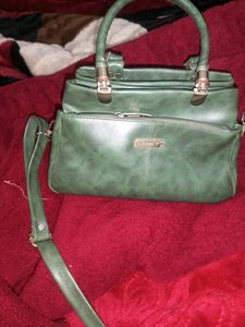 Beautiful Legacy Hand N Sling Beg
