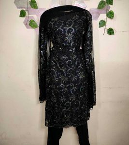 Glittery Black Suit With Statement Dupatta ✨🖤