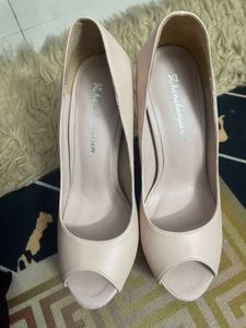 Elegant Nude Platform Heels