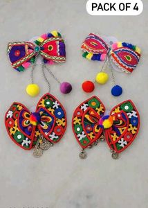 pack of 4 hair clips for special Navratri look