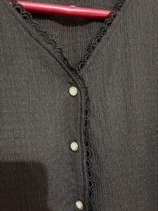 Chic Black Button-Up Blouse