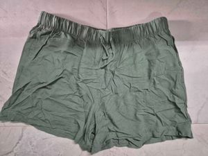 plus size green Shorts xl to xxxl