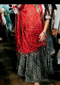 Red Bandhani Dupatta with Black Skirt