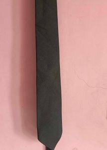 Black Matte Tie