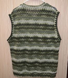 Sleeveless Patterned Knit Top
