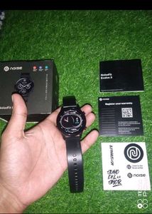 Noise Evolve 3 Smart Watch