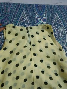 Yellow Doted Top In m Size