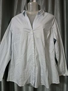 Classic Striped Button-Down Shirt 💌