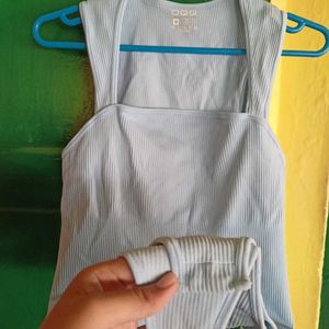 White Ribbed Stretchable Bodysuit – Size M 🤍