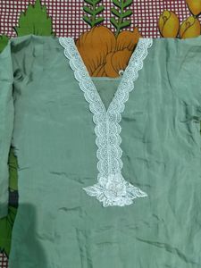 Elegant Mint Green Kurta Set with Lace Detail