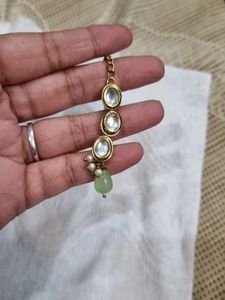 Elegant Kundan Maang Tikka &amp; Earring Set