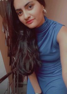 blue dress