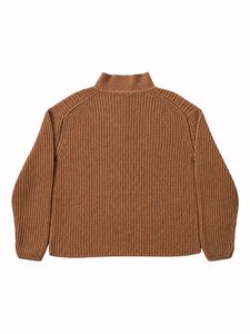 RIBBED KNIT SWEATER.