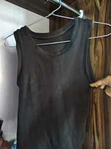 Sleeveless Tank Top
