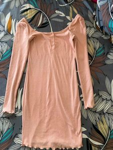 Chic Peach Long Sleeve Dress