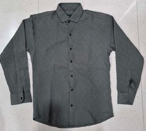 Men's Textured Long Sleeve Shirt