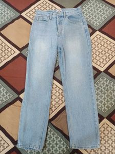 Light Wash Jean