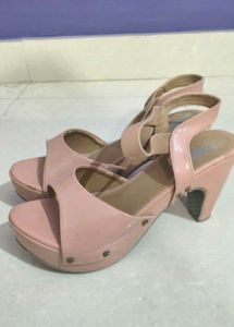 Chic Pink Platform Heels