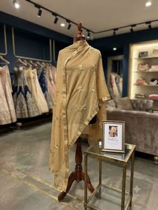 Elegant Gold Festive Dupatta with Zari Bootis