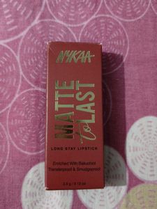 Nykaa Matte to Last Lipstick