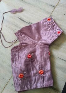 🪻 Beautiful Floral Embroidered Lehenga Choli