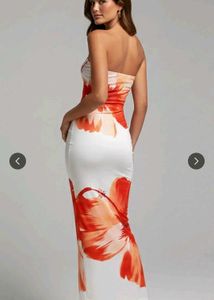 Stunning Floral Print Strapless Maxi Dress