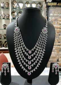Stunning Layered Necklace & Earrings Set