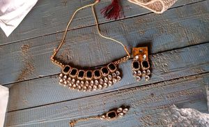Elegant Black &amp; White Stone Jewelry Set