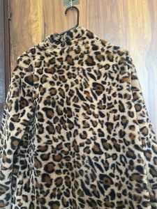 Cozy Leopard Print Faux Fur Jacket