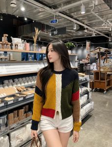 Women’s Abstract Knit Pullover