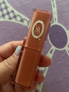 shiny gloss stick