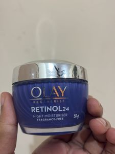 Olay Regenerist Retinol24 Night Moisturiser